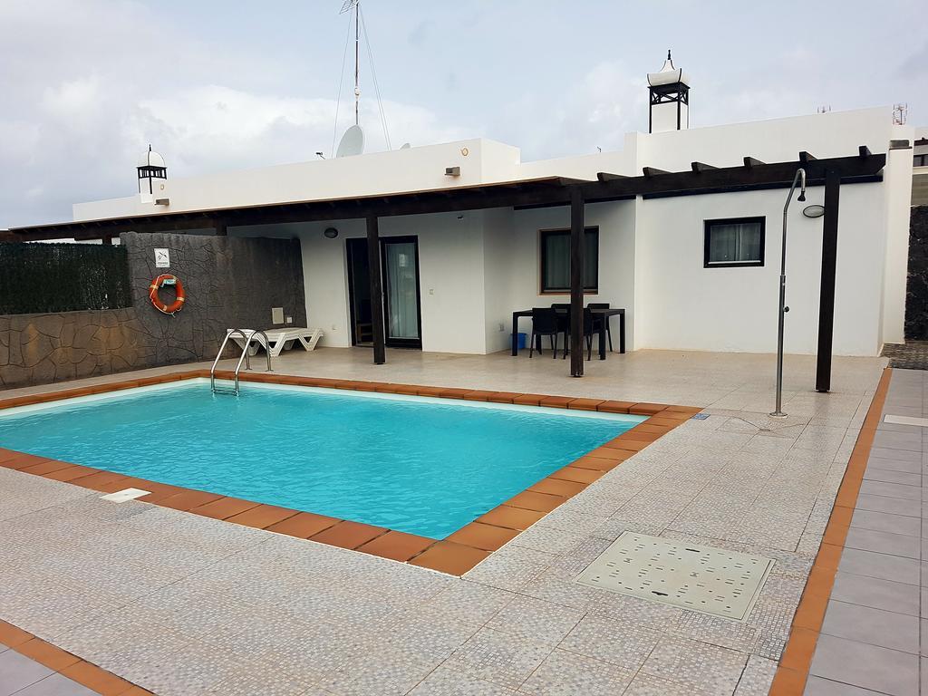 Villas Burgado Playa Blanca  Exteriör bild